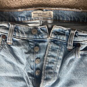 Abercrombie The Dad High Rise Distressed Jeans